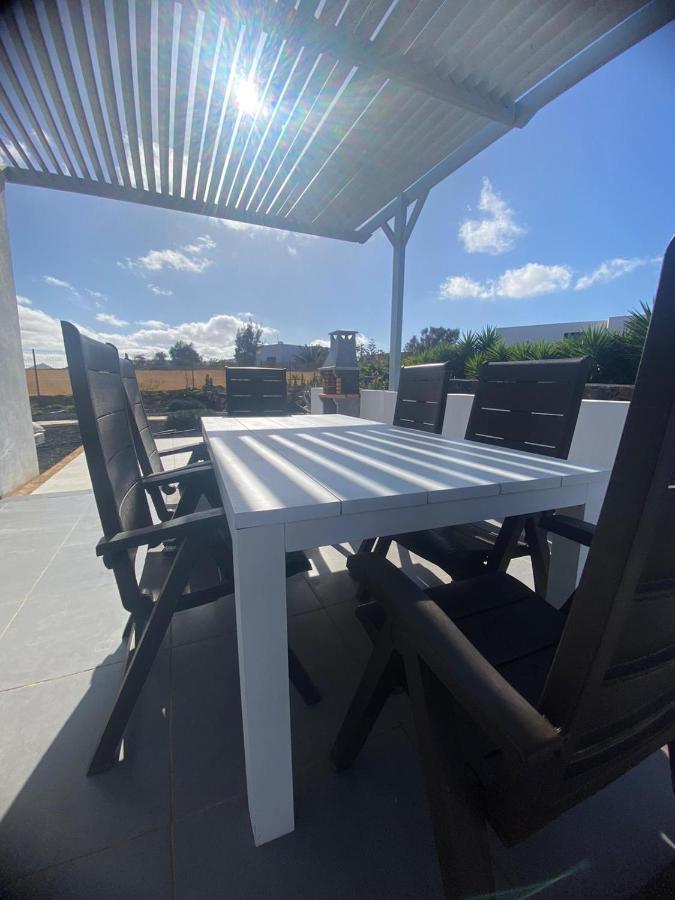 Villa Verano Apartamentos Compartidos Villaverde ลาโอลีวา ภายนอก รูปภาพ